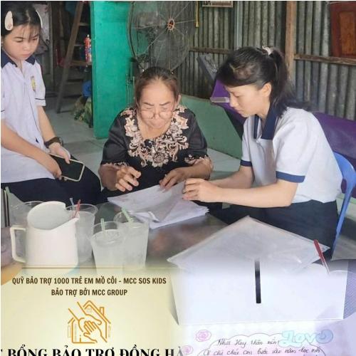 Bé Phạm Nhựt Huy như một bông hoa sen vươn mình giữa bùn lầy.